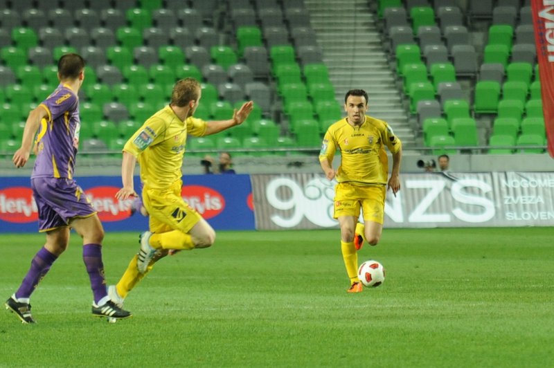 Simunovic prvak12
