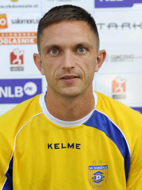 3 Darko Topić