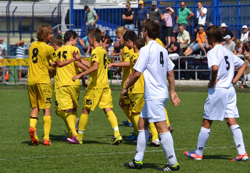 U14