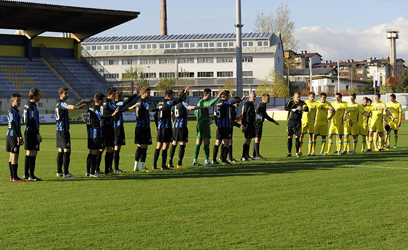 00_pozdrav_lo16112013.jpg