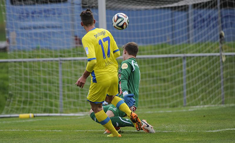 Matej Podlogar