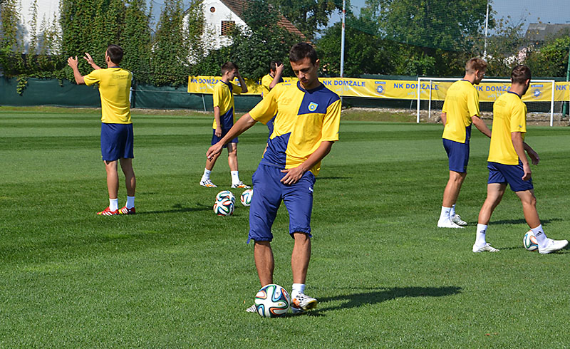 Nemanja Maksimović