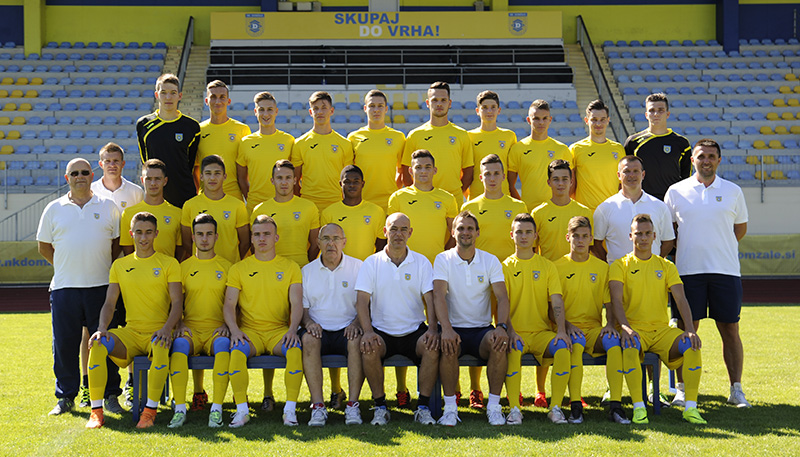 U19