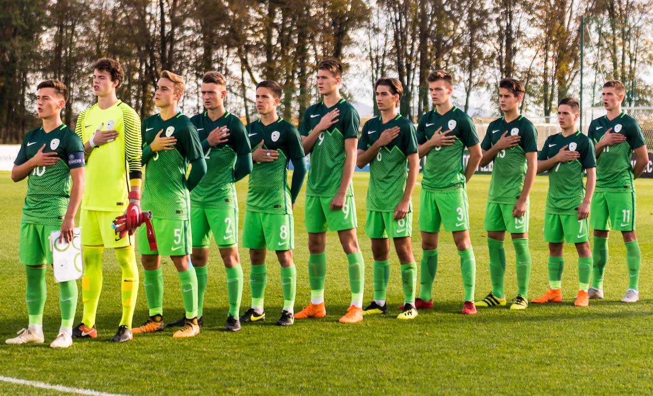 slou17 ekipna