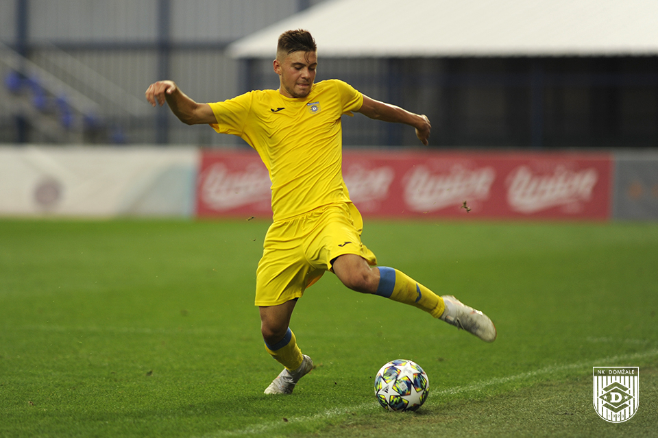 MladinciOlimpijaDom