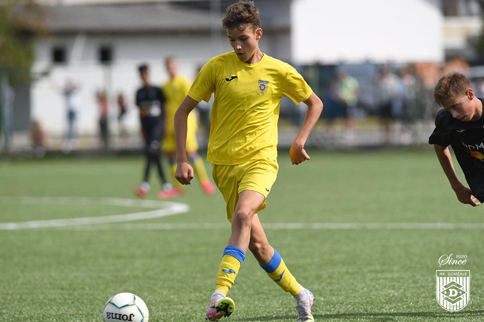 U15DOZMAGE