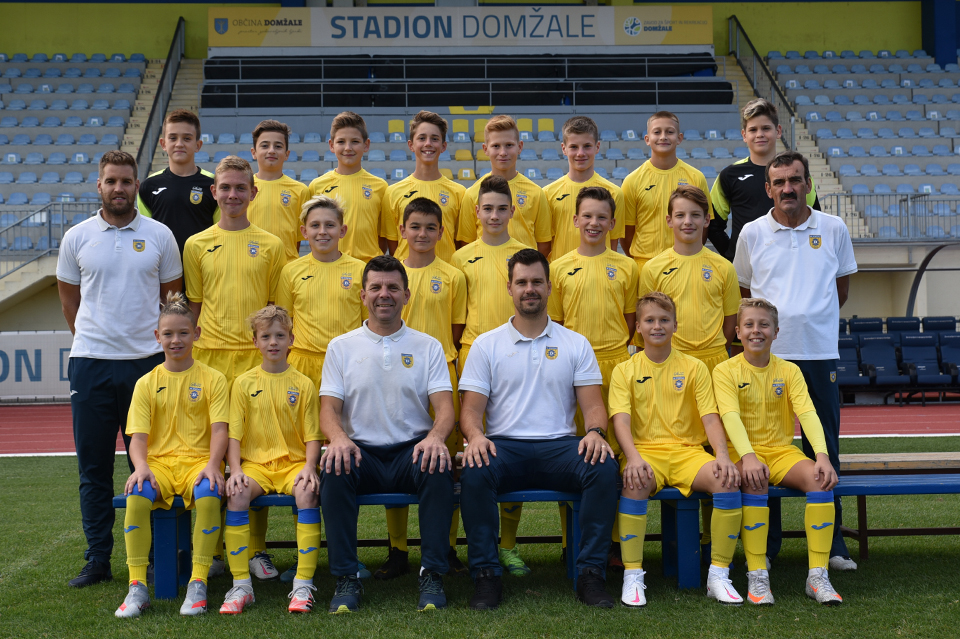 U13